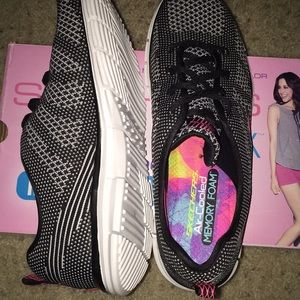 SKECHERS  Memory foam shoes , size 10